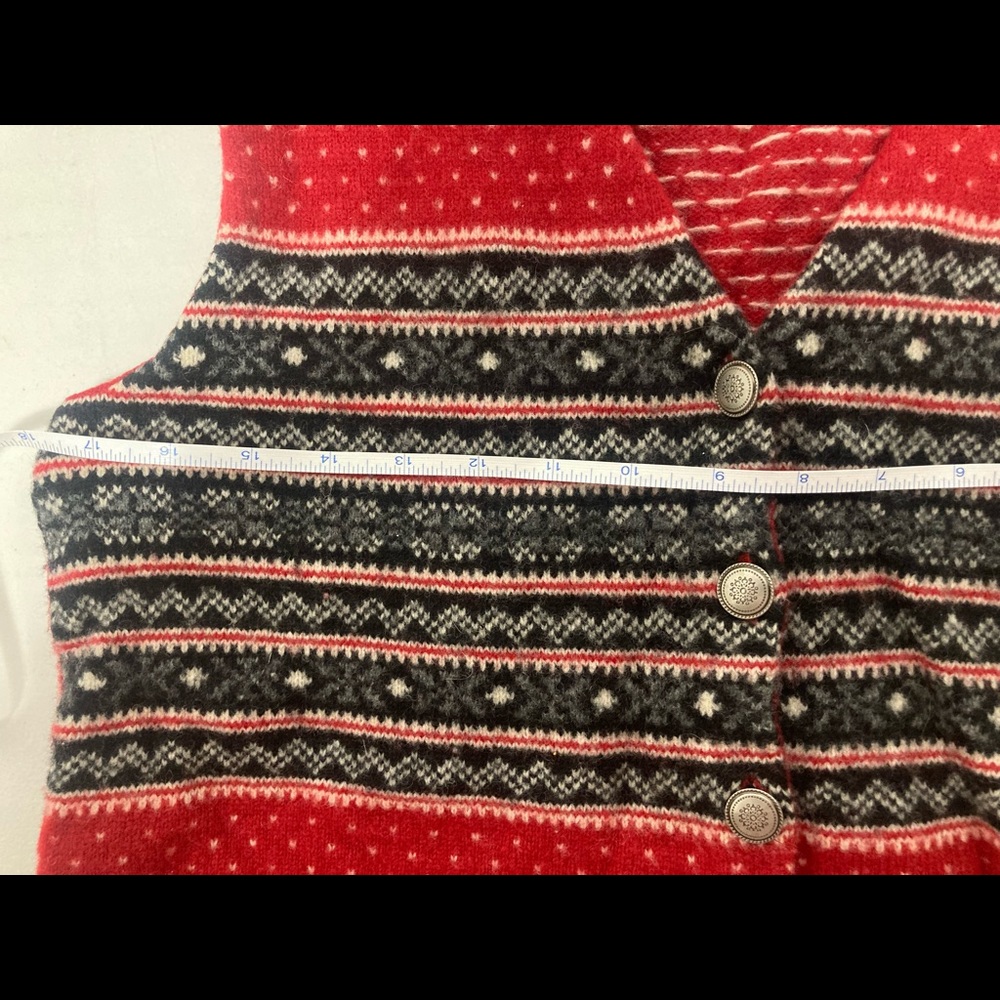 vintage 90s Eddie Bauer Lambs Wool Sweater Vest Medium Petite Fair isle. - Picture 8 of 9